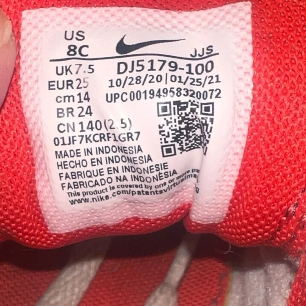 Toddler Children’s Nike AirMax Sneakers Classic White Red Black Size 8 Classic